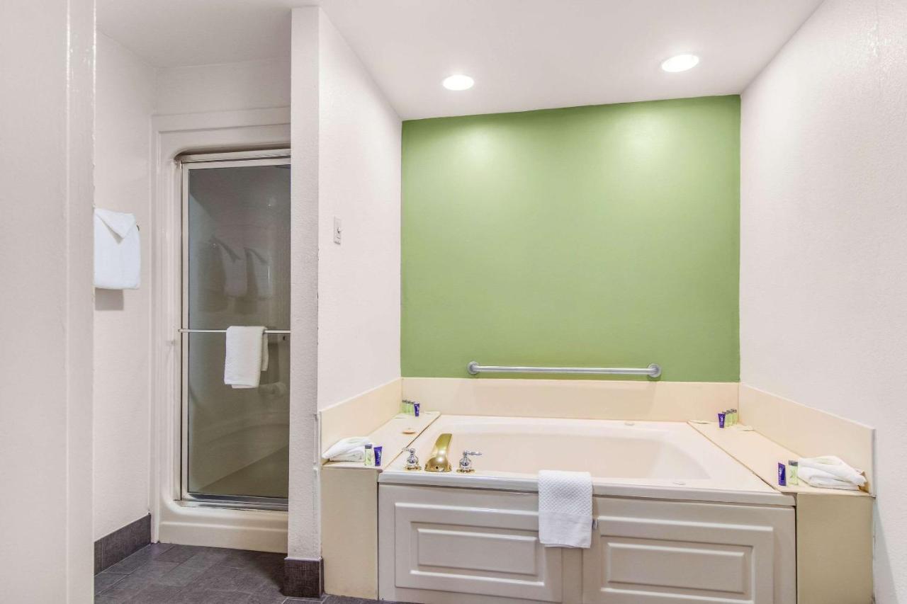 Sleep Inn Austintown - Youngstown, West Buitenkant foto